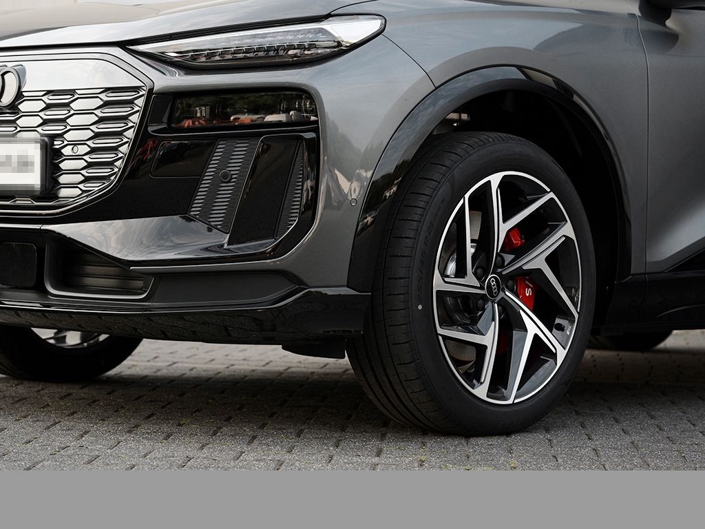 Audi SQ6 e-tron S Line B&O+Pano+KomfortpaketPrp+TechP foto 7