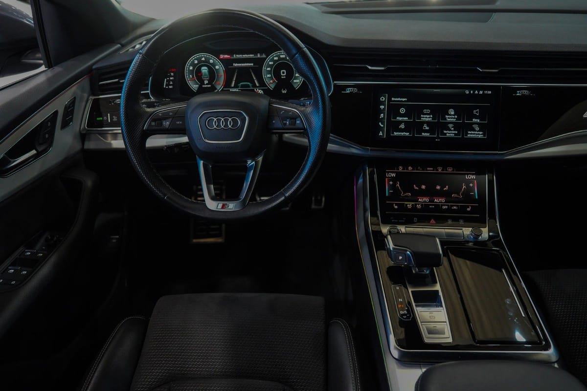 Audi Q8 55 TFSI quattro S-LINE HEAD-UP SOFT-CLOSE R21 foto 14