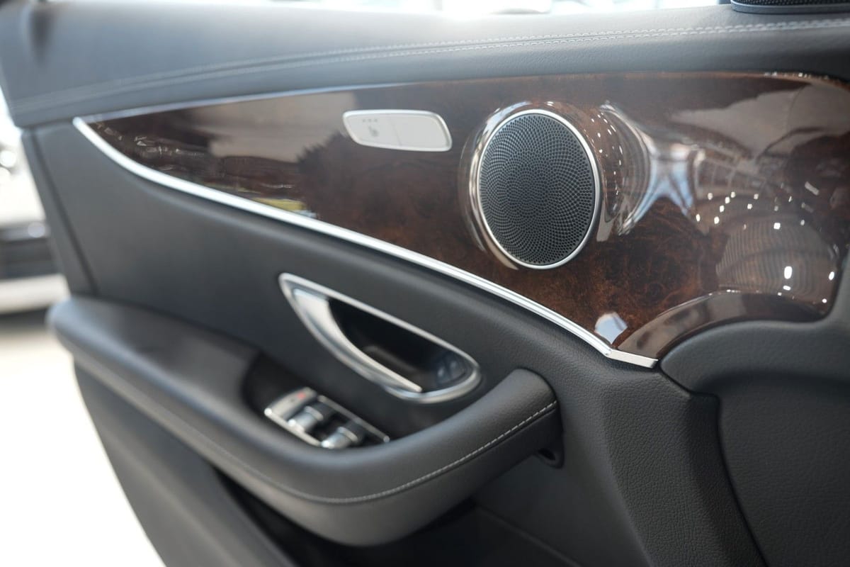 Mercedes-Benz E 300 Lim. Exclusive AVANTGARDE-INT. 360°KAM LED foto 16