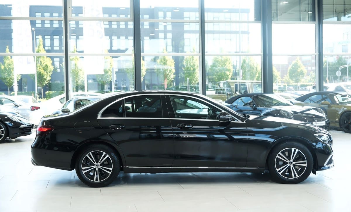 Mercedes-Benz E 300 Lim. Exclusive AVANTGARDE-INT. 360°KAM LED foto 4