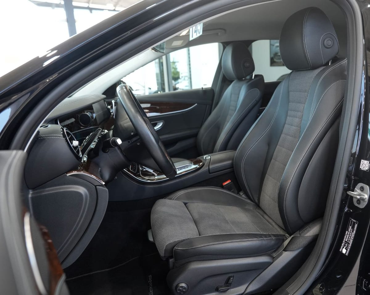 Mercedes-Benz E 300 Lim. Exclusive AVANTGARDE-INT. 360°KAM LED foto 8