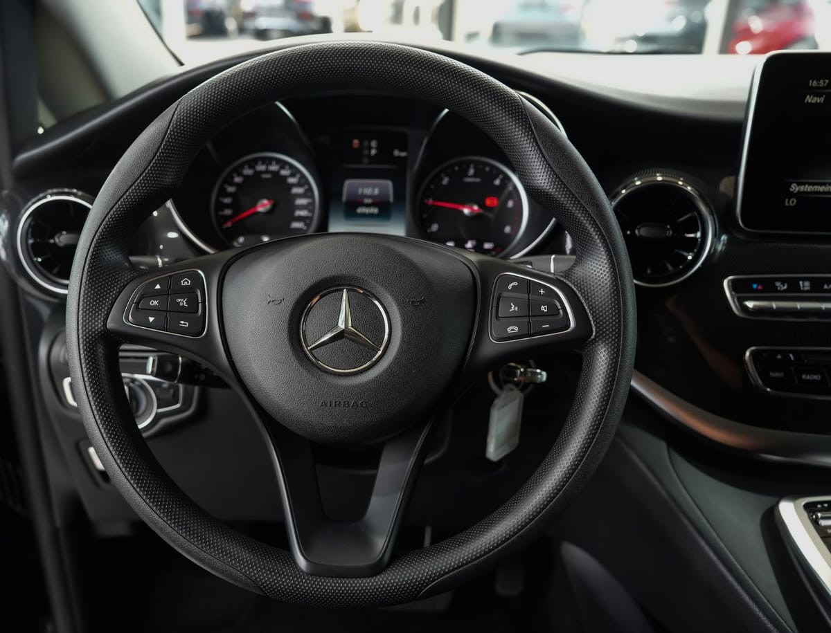 Mercedes-Benz V 250d lang 7-SITZE KAMERA NAVI LM 17 AHK LED foto 17