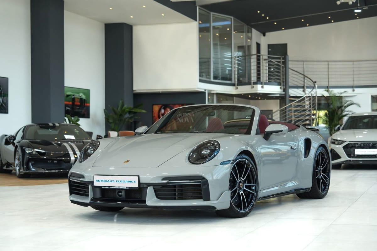 Porsche 992 Turbo S Cabrio*AERO-KIT*CARBON*LIFT*SPORTABG