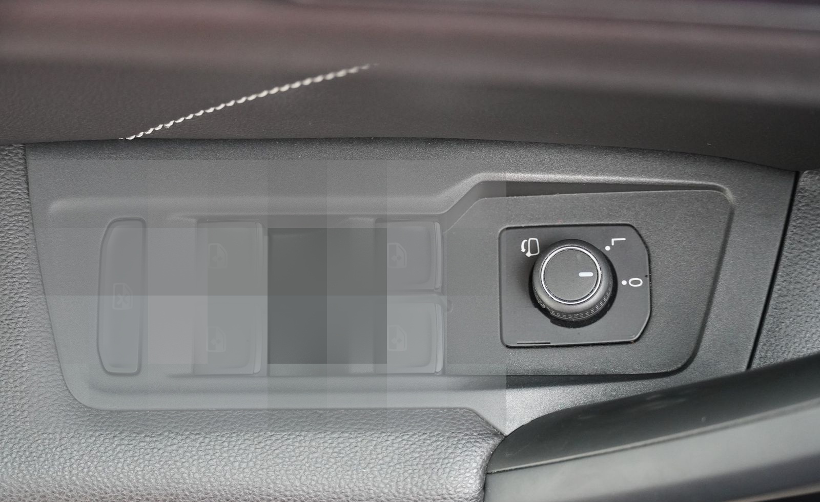 Volkswagen Tiguan 2.0 TDI R-Line 4Motion LED ACC DCC Navi foto 21