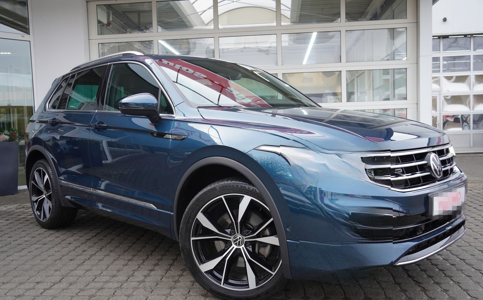 Volkswagen Tiguan 2.0 TDI R-Line 4Motion LED ACC DCC Navi foto 8