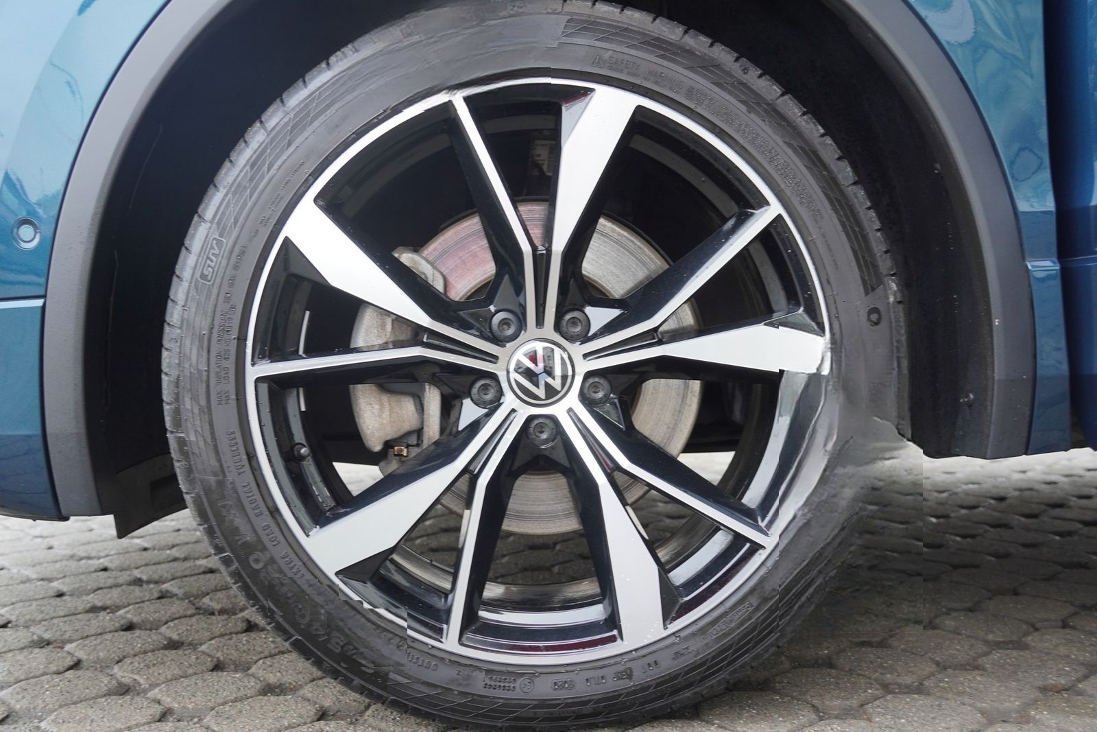 Volkswagen Tiguan 2.0 TDI R-Line 4Motion LED ACC DCC Navi foto 9