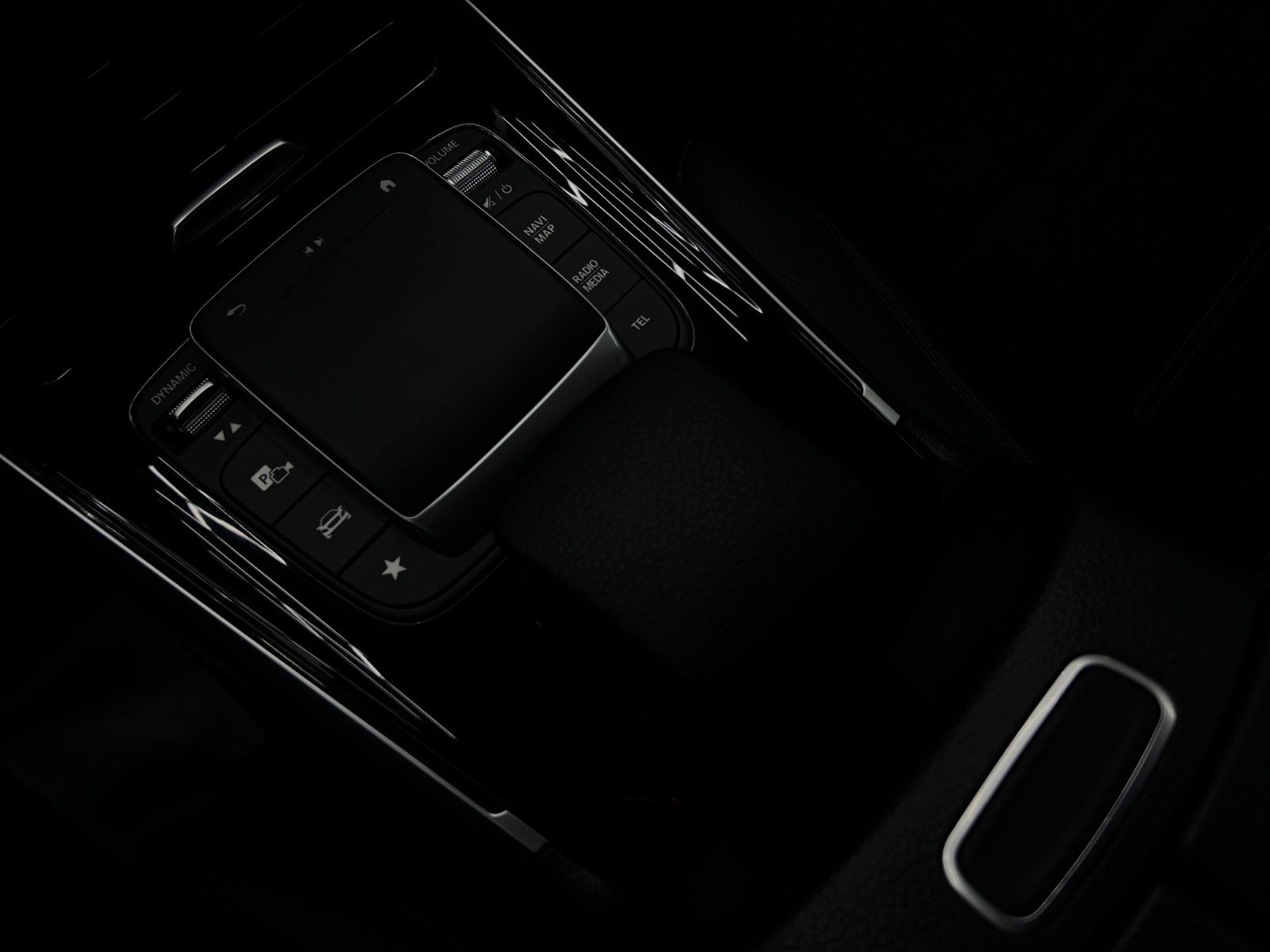 Mercedes-Benz GLB 220d 8G AMG NIGHT DIST+LENK AUGR KAM LED AHK foto 20