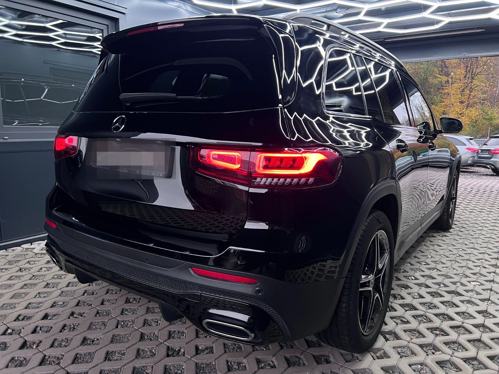 Mercedes-Benz GLB 220d 8G AMG NIGHT DIST+LENK AUGR KAM LED AHK foto 8