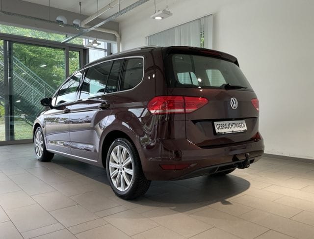 Volkswagen Touran 1.5 TSI 7-Sitzer +AHK+ALLWETTER Highline foto 4