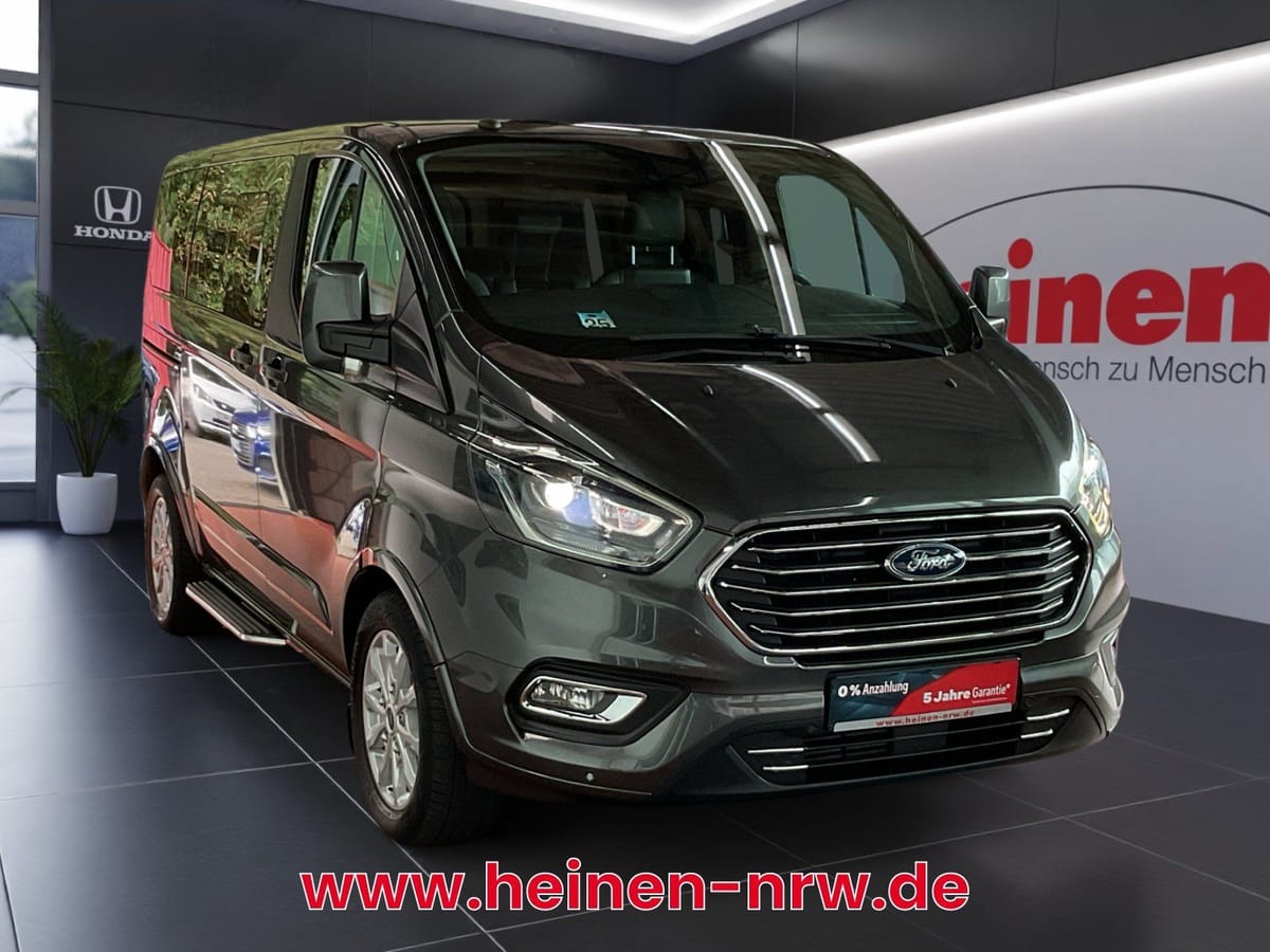 Ford Tourneo Custom Kombi 2.0 TDCi Titanium AHK foto 2