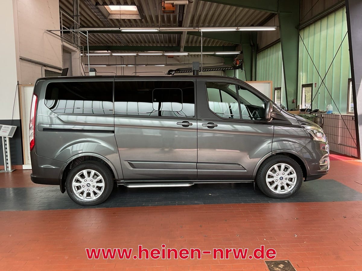 Ford Tourneo Custom Kombi 2.0 TDCi Titanium AHK foto 10