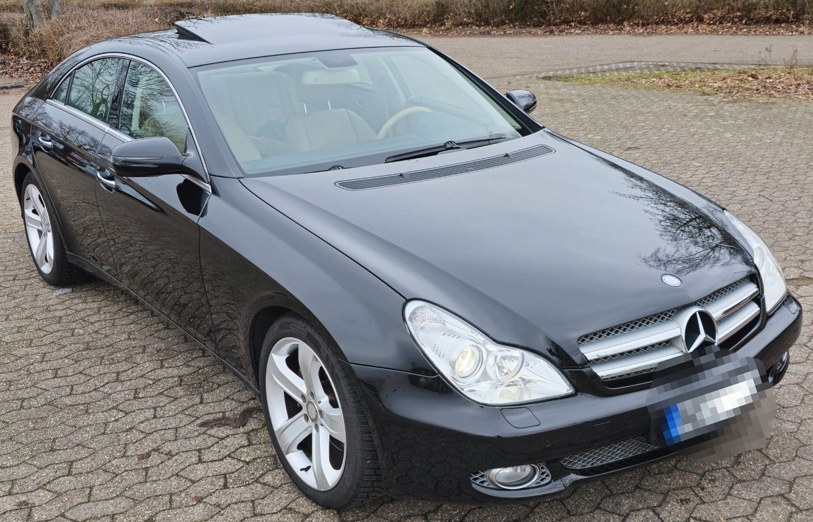 Mercedes-Benz CLS 350 foto 8