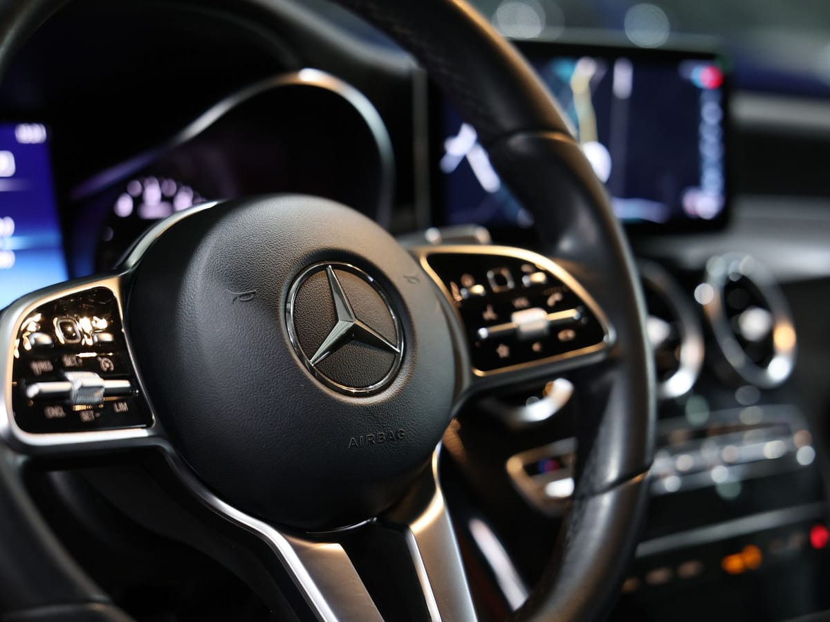 Mercedes-Benz C 180 T ADVANCED AVANTGARDE / LEDER / LED / PARK foto 15