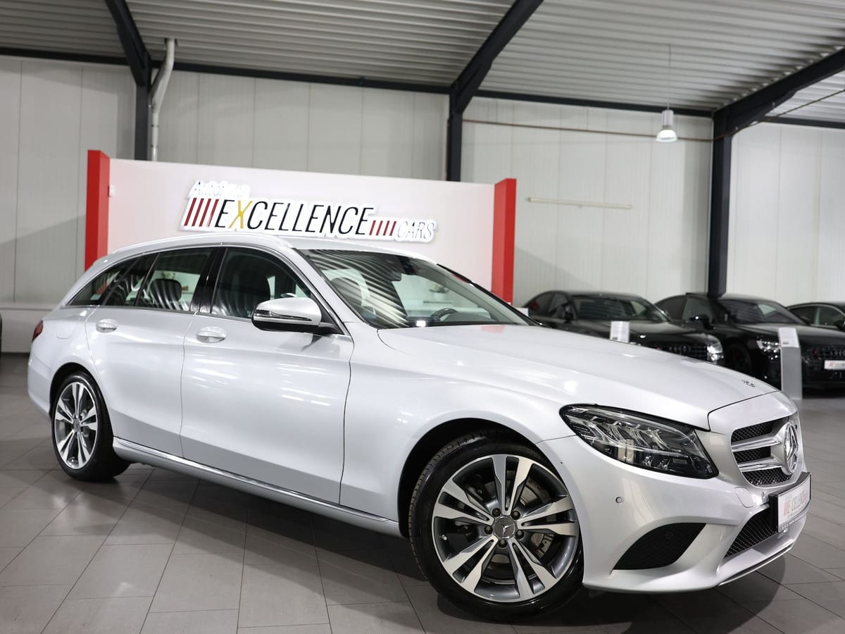 Mercedes-Benz C 180 T ADVANCED AVANTGARDE / LEDER / LED / PARK foto 3