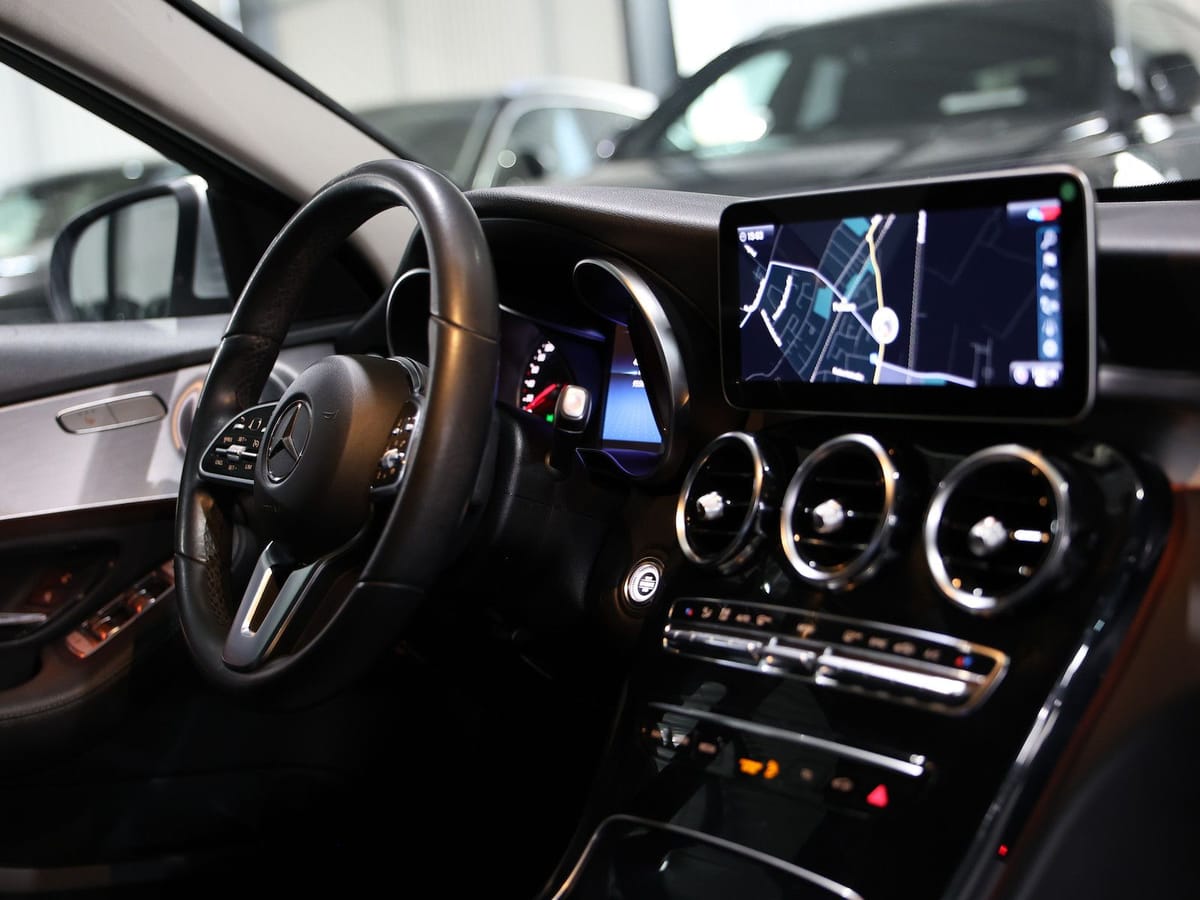 Mercedes-Benz C 180 T ADVANCED AVANTGARDE / LEDER / LED / PARK foto 24
