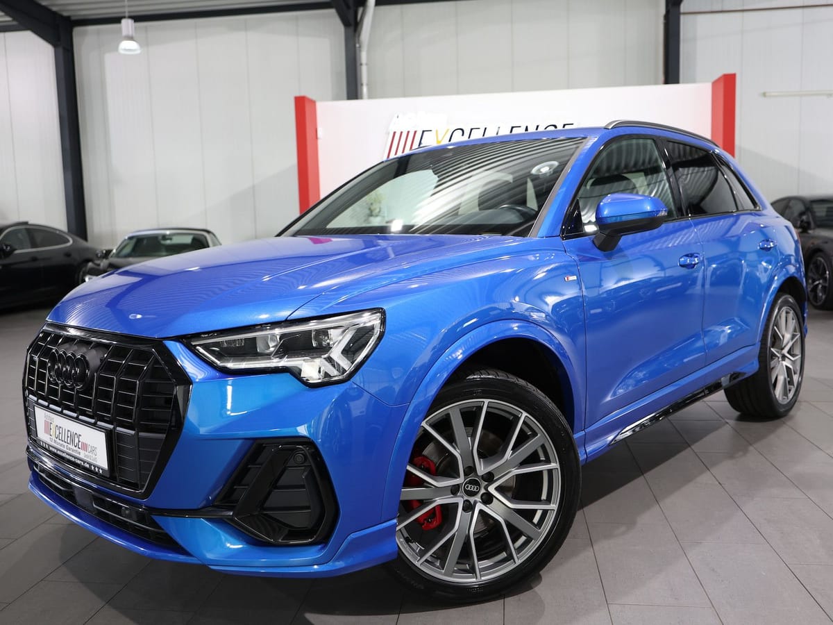 Audi Q3 40 TDI Q S-LINE COMPETITION EXCLUSIVE BLACK foto 4