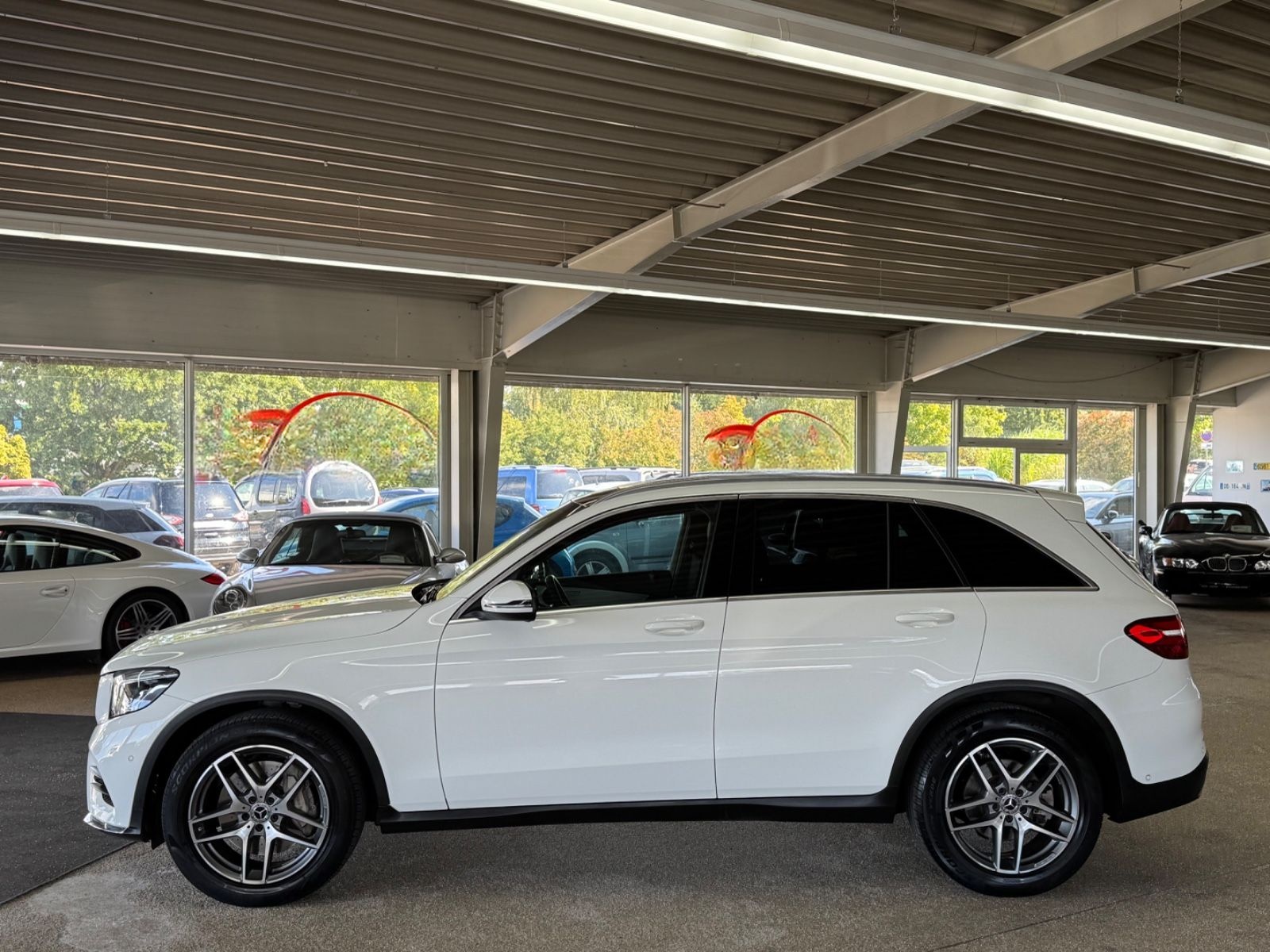 Mercedes-Benz GLC 220 d 4M AMG-Line *AHK*PAN*SHZ*NAV*LED*TEM* foto 2