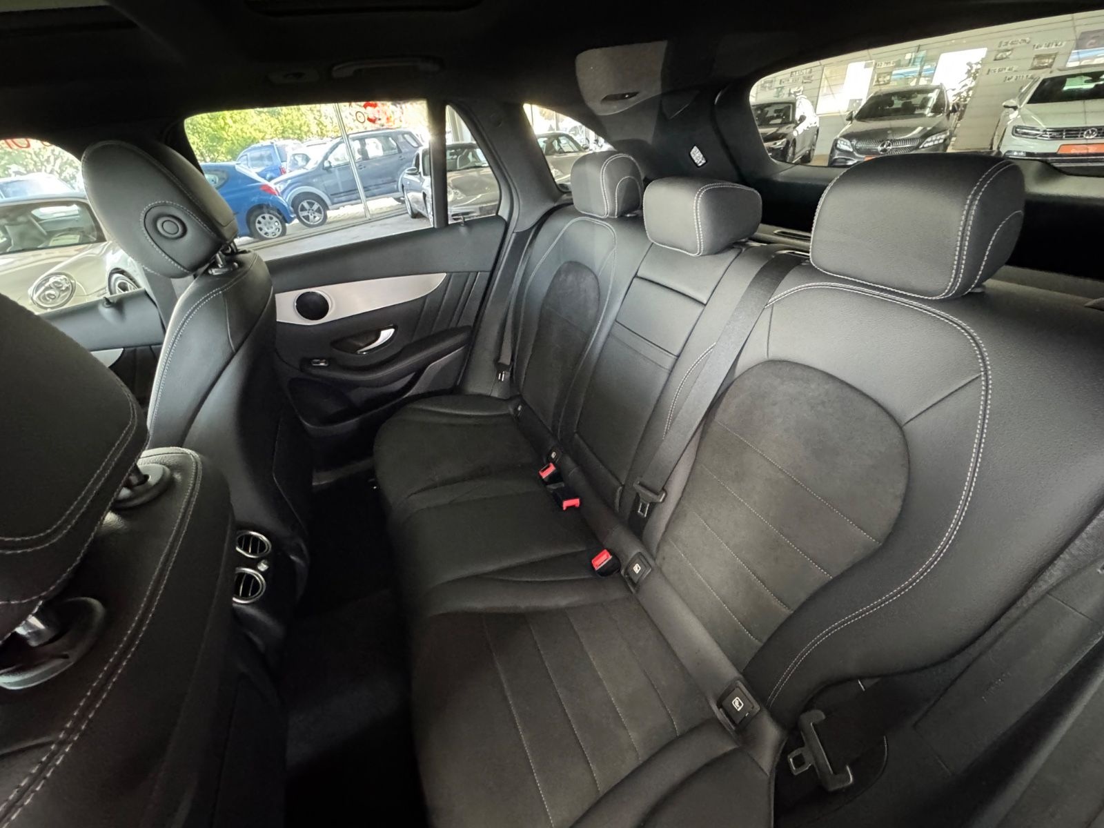 Mercedes-Benz GLC 220 d 4M AMG-Line *AHK*PAN*SHZ*NAV*LED*TEM* foto 16