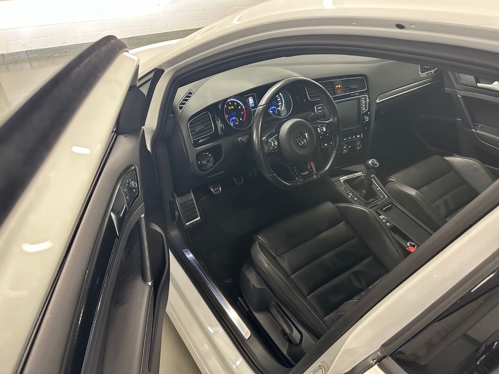 Volkswagen Golf VII Lim. R  4M Leder/Carplay/Temp/K&W/ foto 14