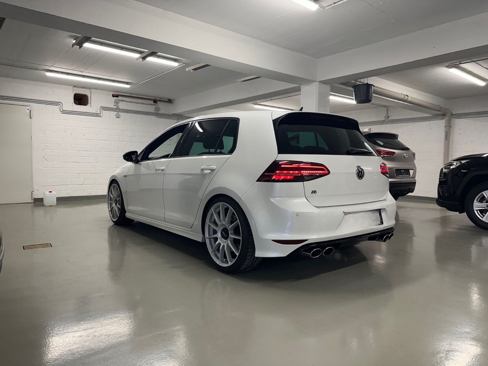 Volkswagen Golf VII Lim. R  4M Leder/Carplay/Temp/K&W/ foto 5