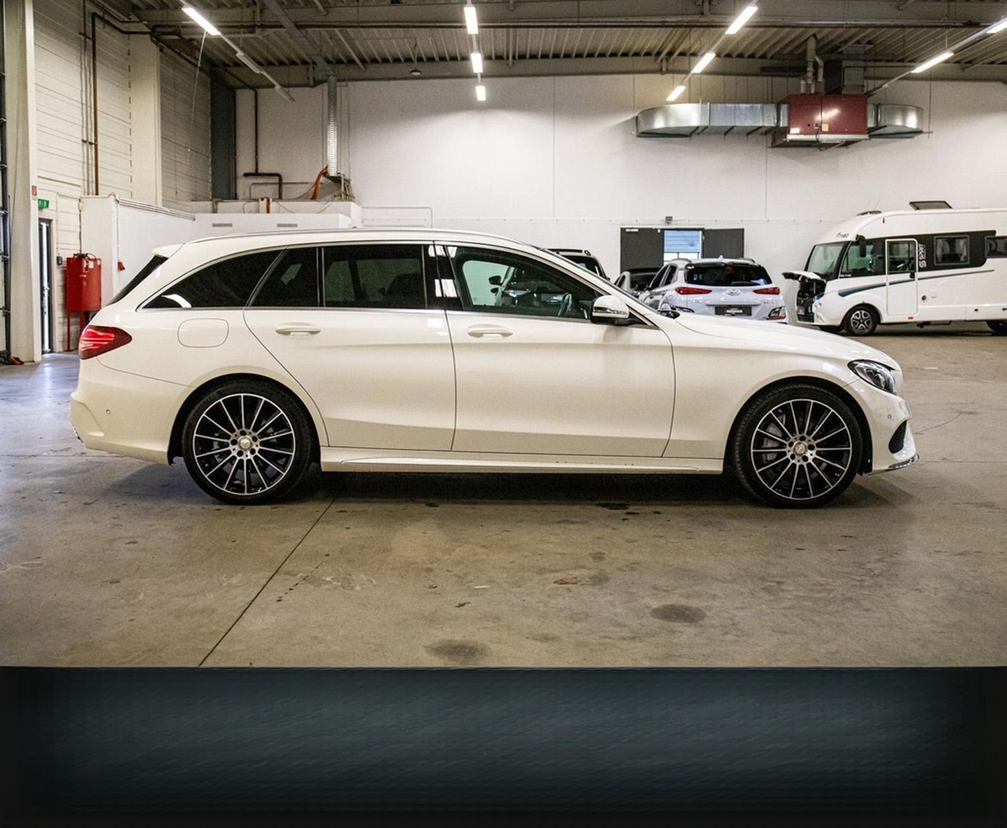 Mercedes-Benz C 400 T 4Matic NAVI LED PANO MEMORY-SITZE foto 4