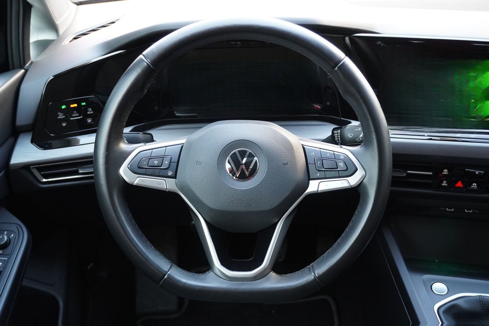 Volkswagen Golf VIII 1.5 TSI Style LED Navi ACC Panorama foto 11