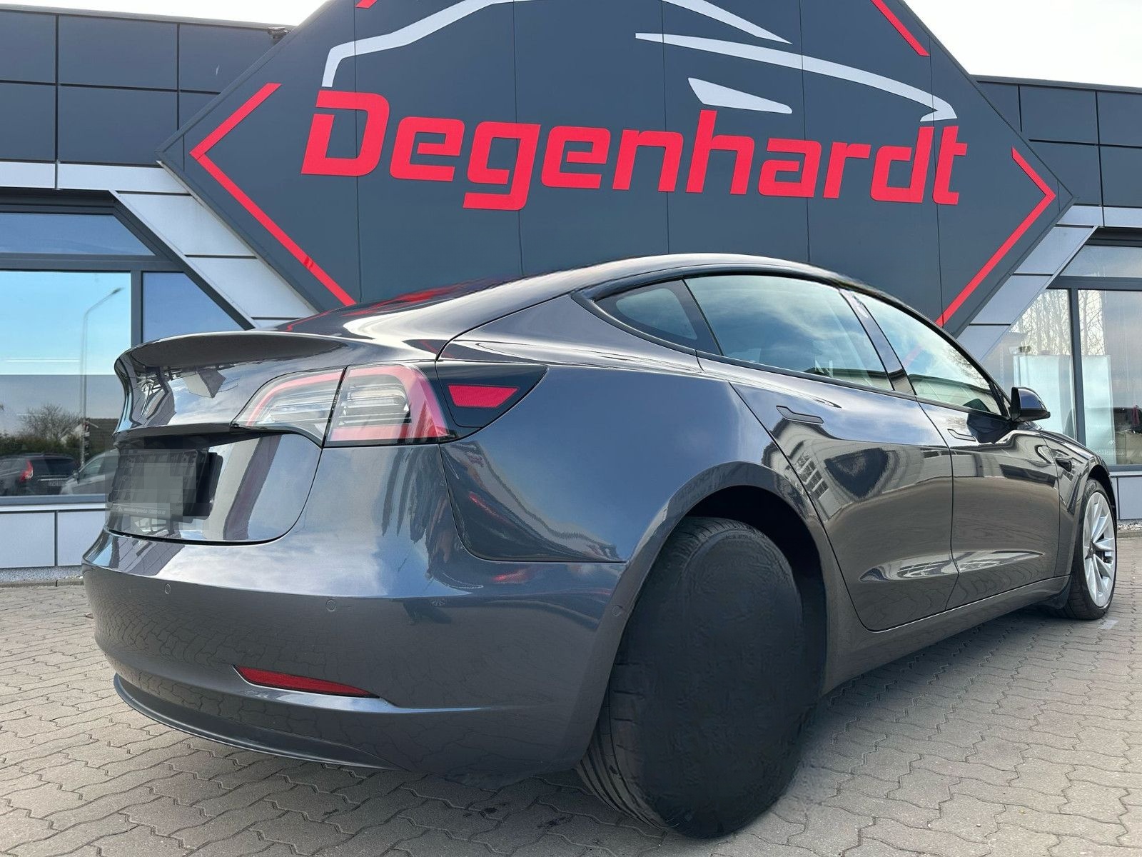 Tesla Model 3 RWD Standard Range Facelift Matrix foto 6