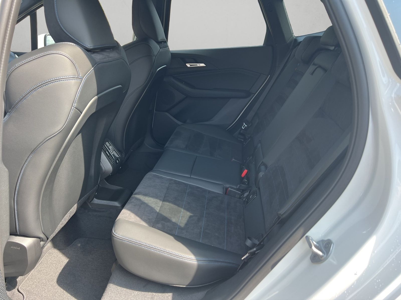 BMW 218i ACTIVE TOURER M SPORT LED RÜCKFAHR SHZ foto 9