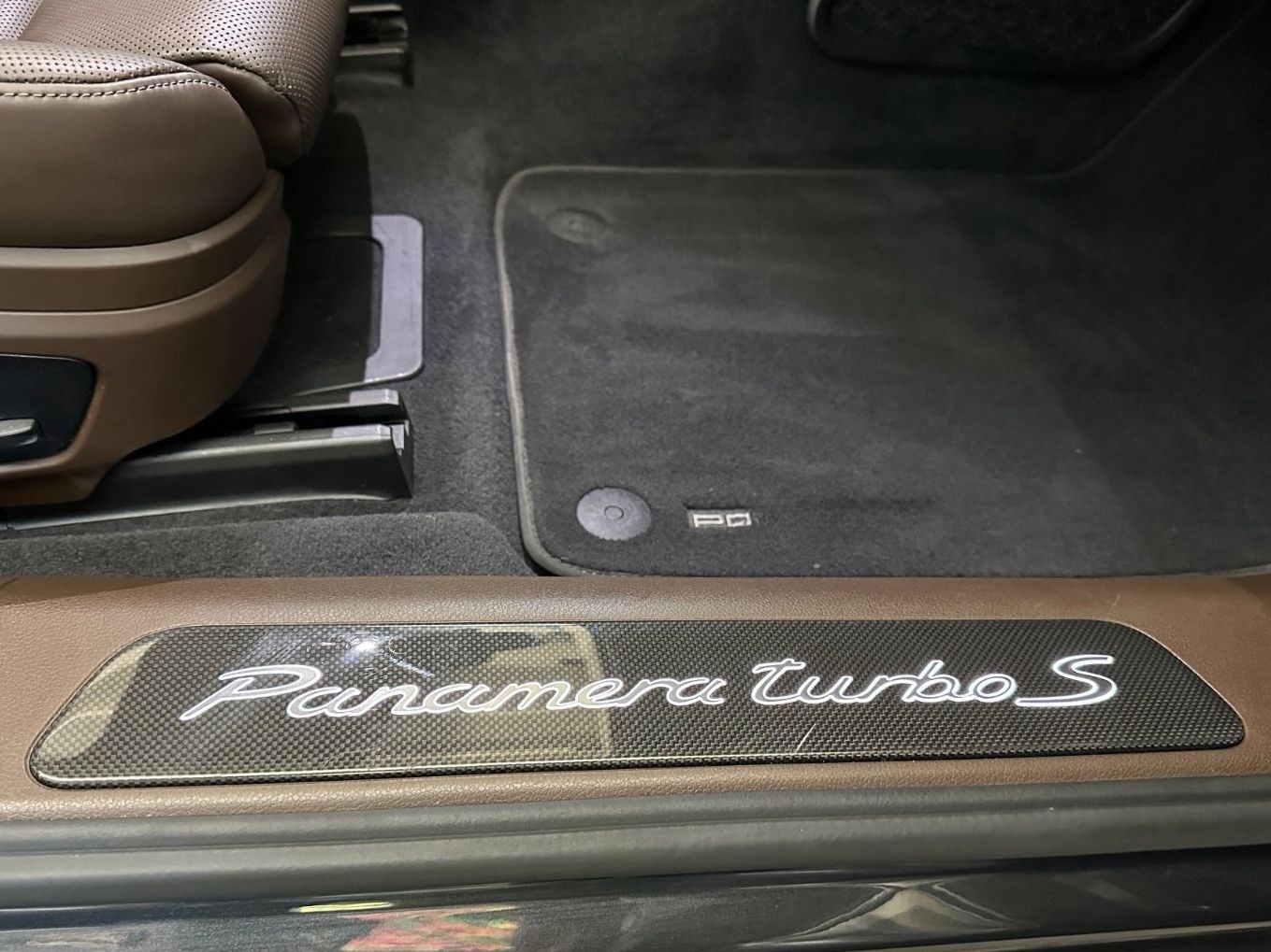 Porsche Panamera Turbo S EXCLUSIV SPORT CHRONO + ABGAS foto 13