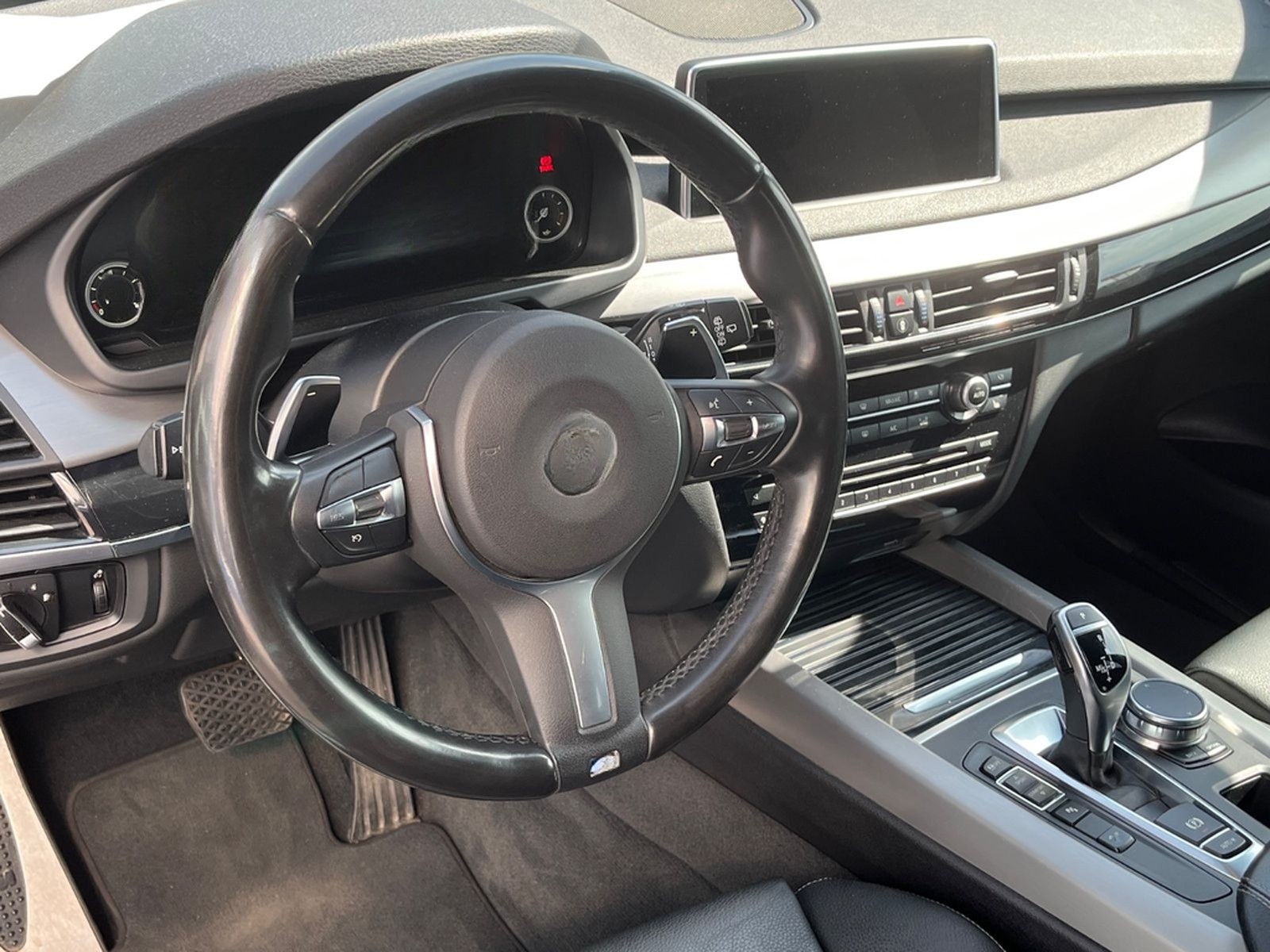 BMW X5 xDrive 30 d LEDER/PANO/21"ALU/M-PAKET foto 6