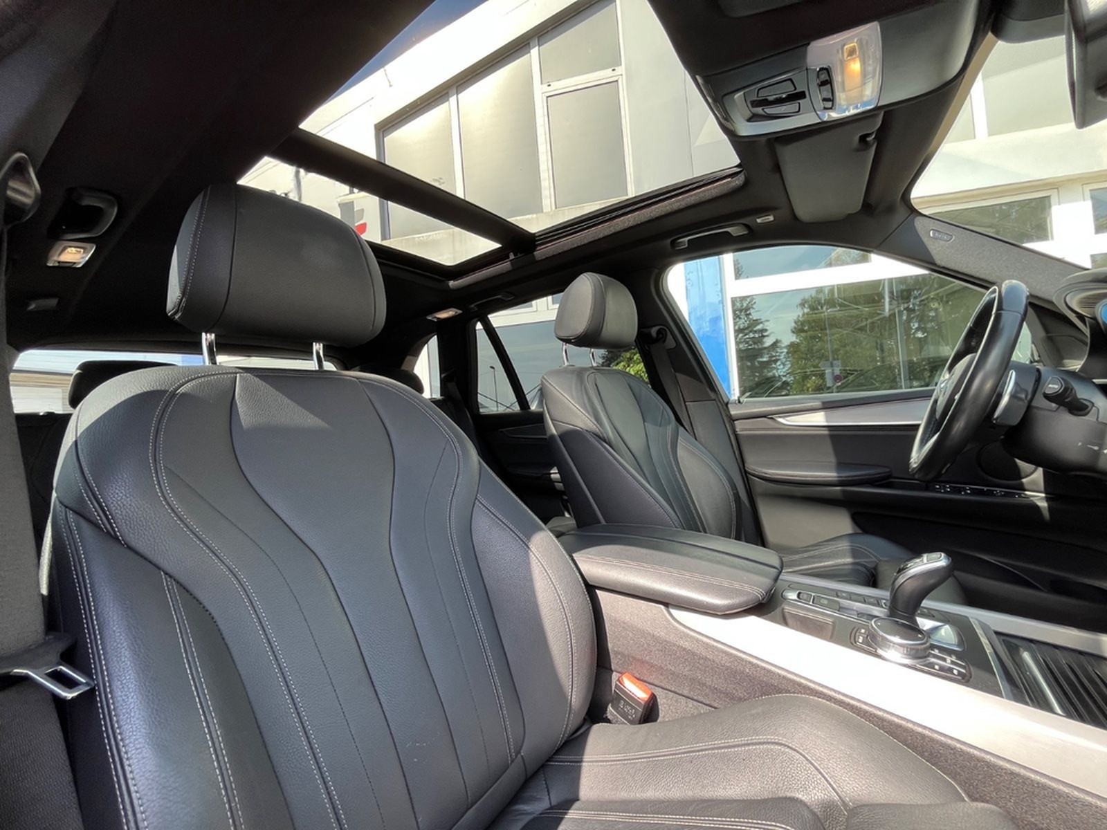 BMW X5 xDrive 30 d LEDER/PANO/21"ALU/M-PAKET foto 9