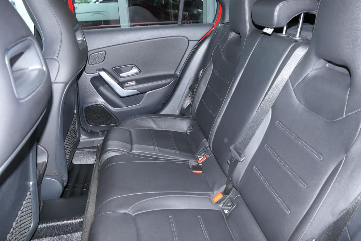 Mercedes-Benz A 220 A -Klasse 4Matic Premium+Business Paket foto 20