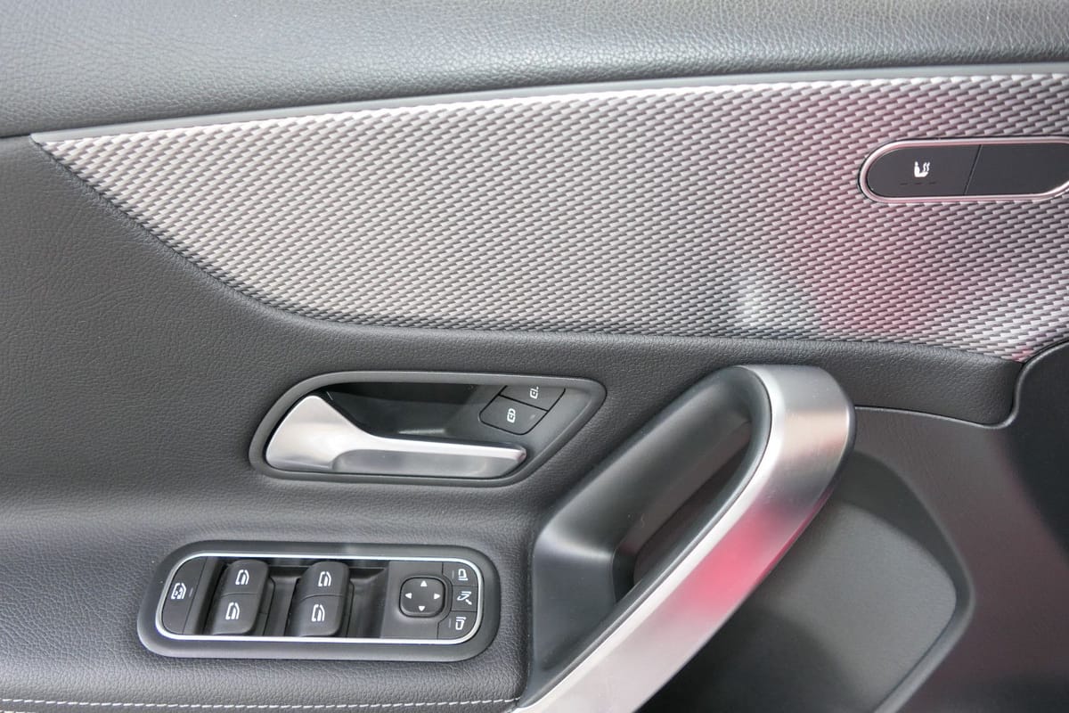 Mercedes-Benz A 220 A -Klasse 4Matic Premium+Business Paket foto 22