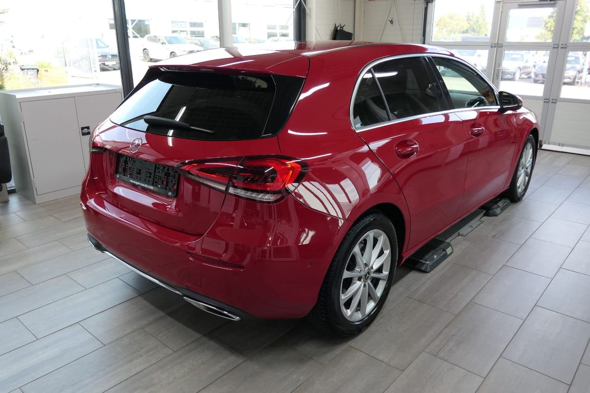 Mercedes-Benz A 220 A -Klasse 4Matic Premium+Business Paket foto 6