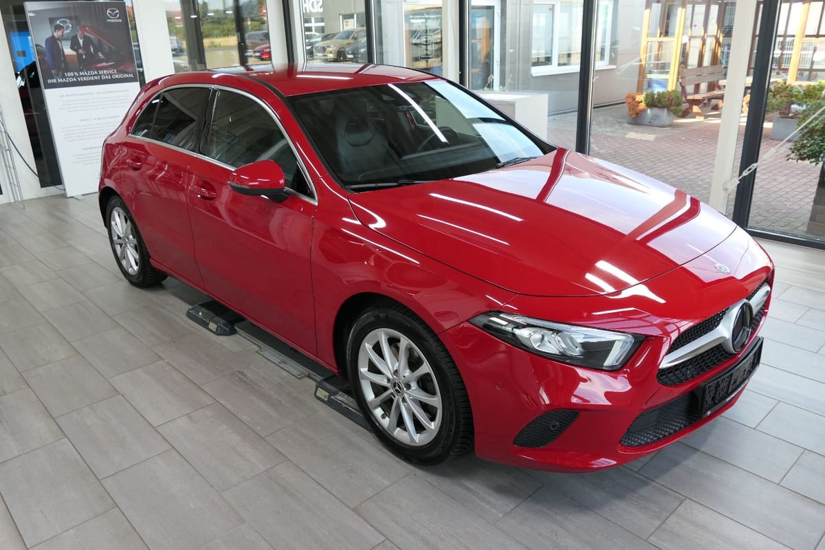 Mercedes-Benz A 220 A -Klasse 4Matic Premium+Business Paket foto 8