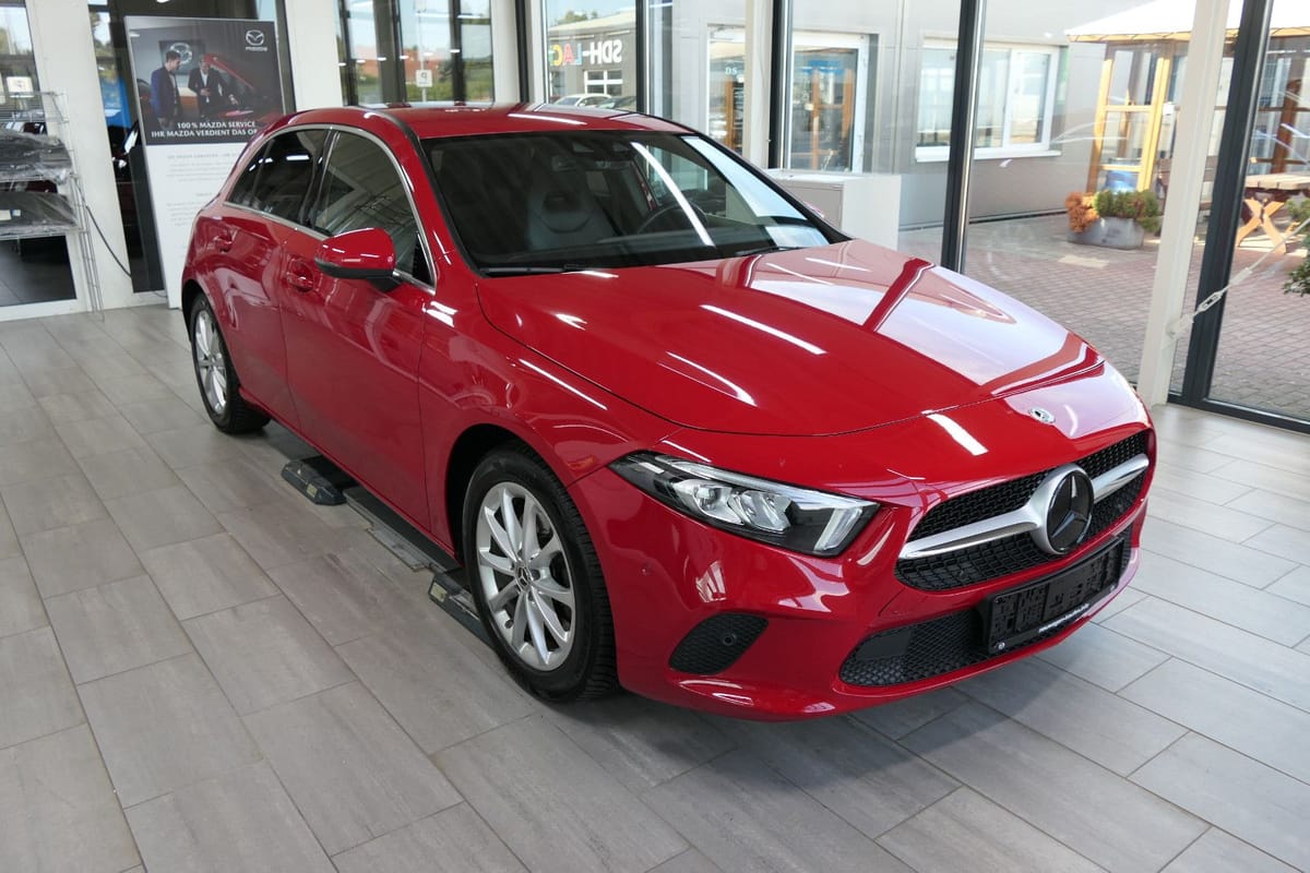 Mercedes-Benz A 220 A -Klasse 4Matic Premium+Business Paket foto 9