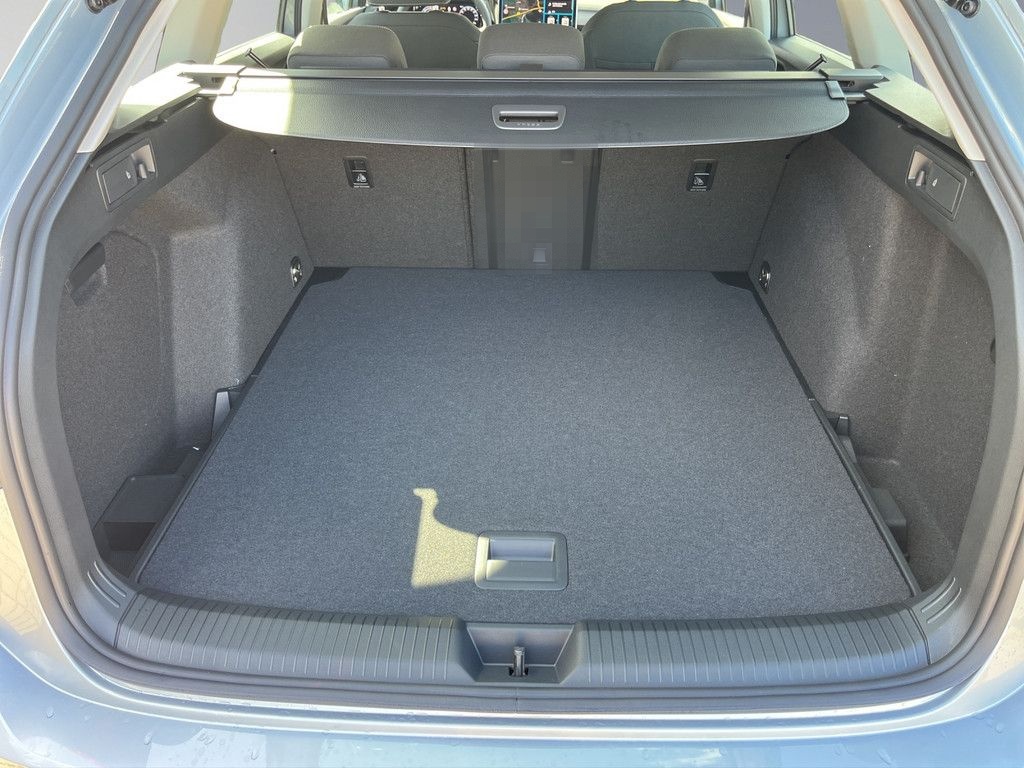 Volkswagen Golf Variant Life 2,0 l TDI SCR 110 kW 150 PS 7- foto 19