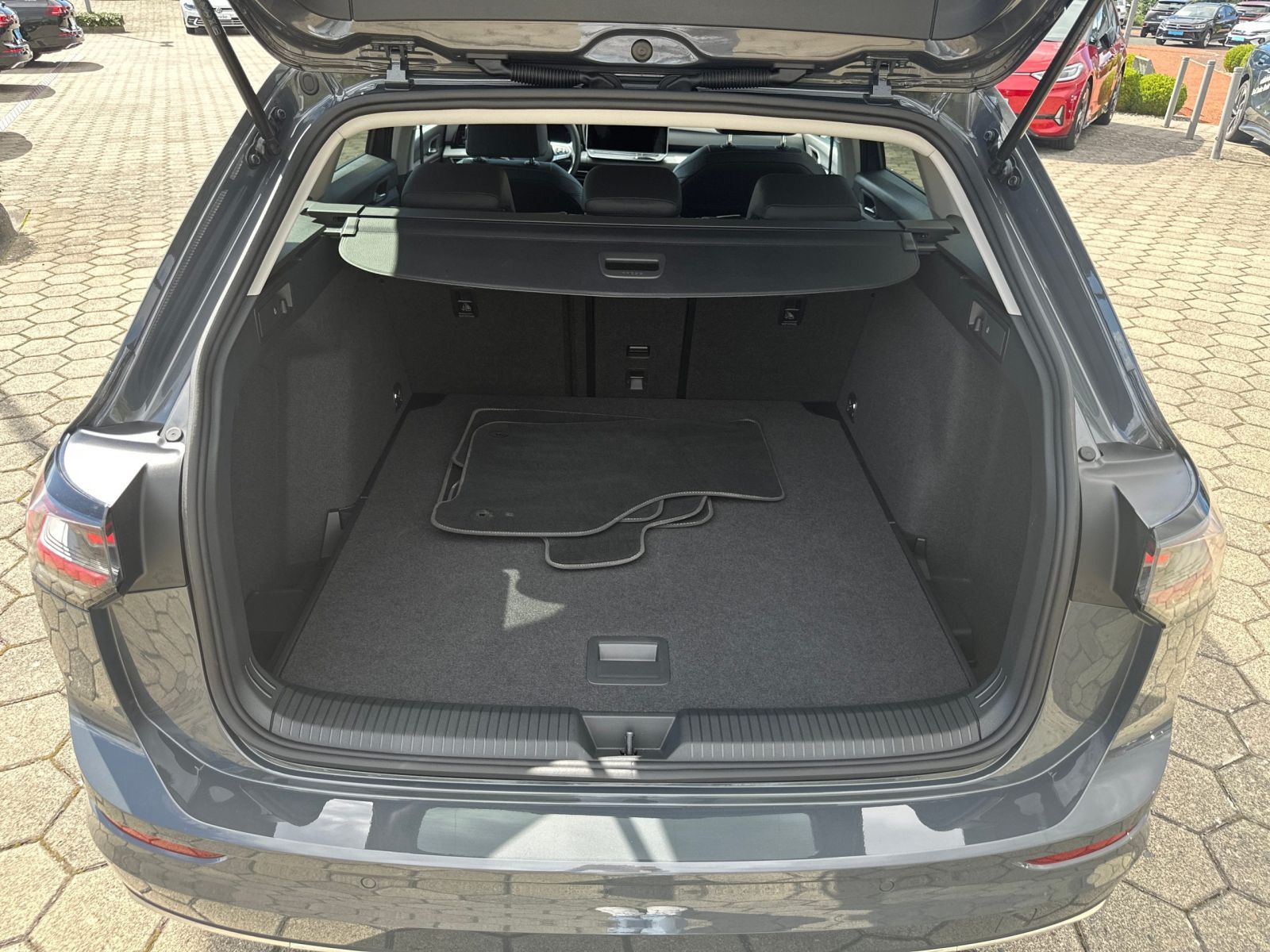 Volkswagen Golf VIII Variant 1.5 TSI Style DSG Clima+ACC+Ma foto 21