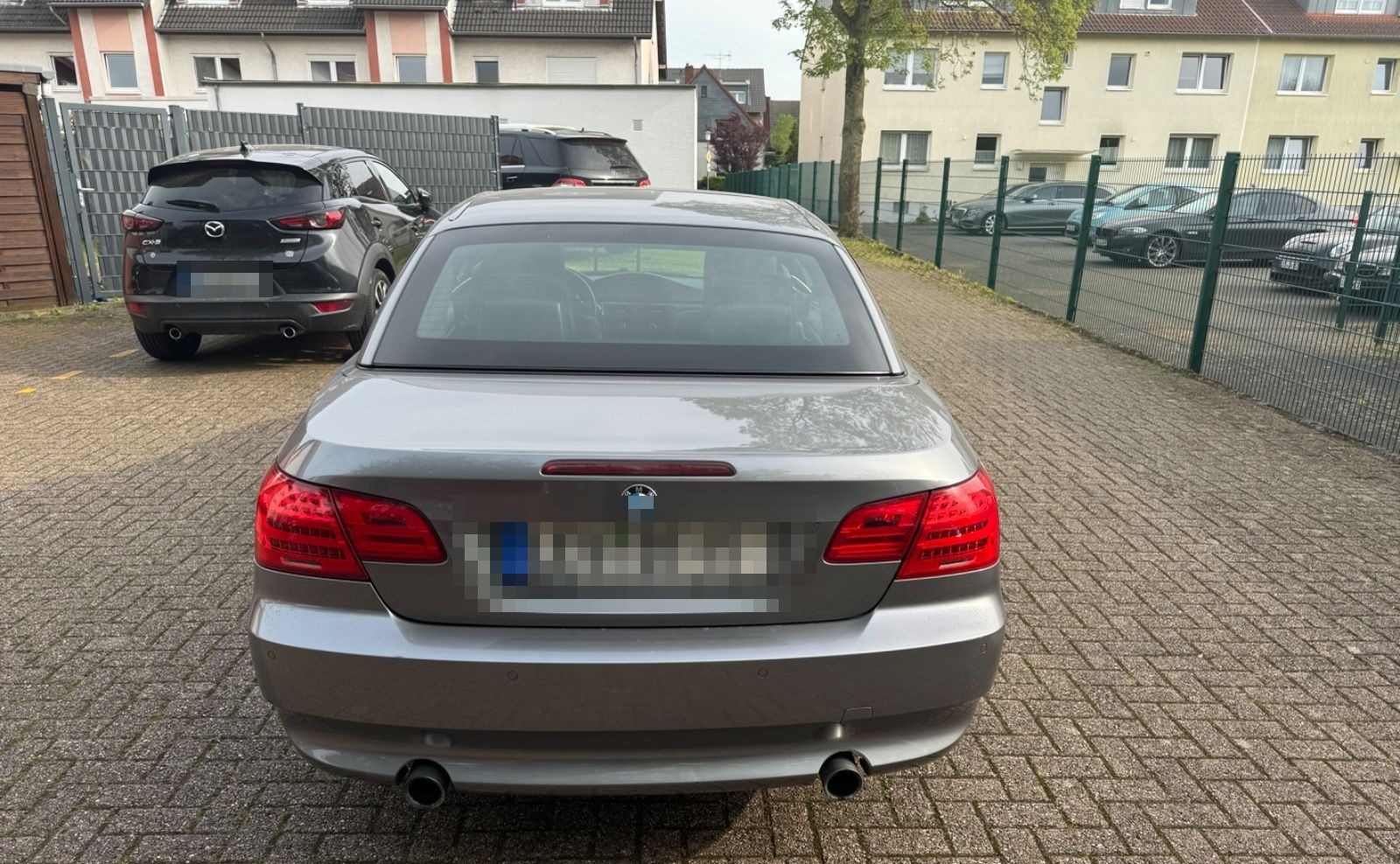 BMW 335i Cabrio - Super original Zustand Keyless Go foto 8