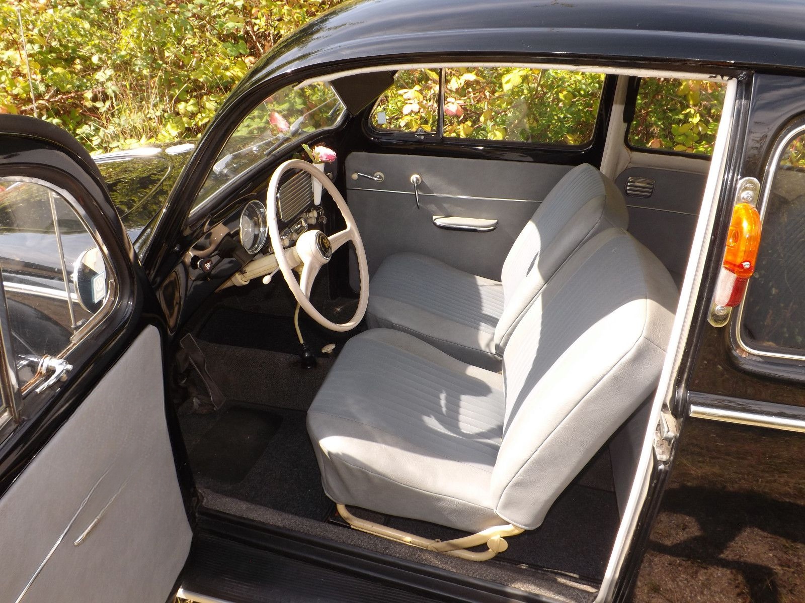 Volkswagen Käfer-in seltener & attraktiver Farbkombination! foto 5