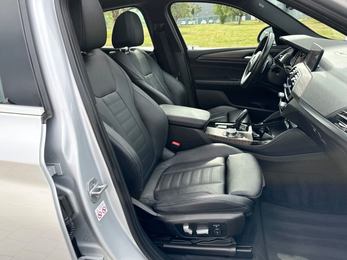 BMW X4 xDrive 20 i M-PAKET PANO*NAVI*LEDER*XENON*MTL foto 16