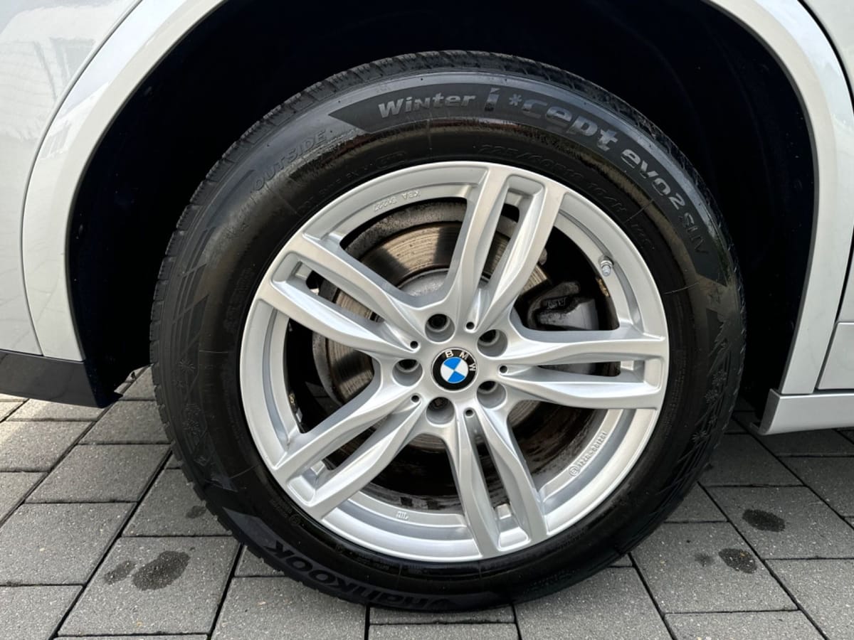 BMW X4 xDrive 20 i M-PAKET PANO*NAVI*LEDER*XENON*MTL foto 10