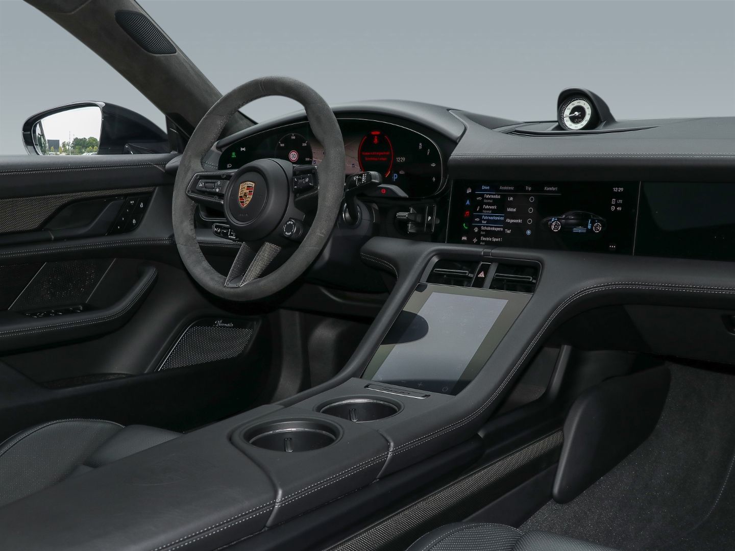 Porsche Taycan Turbo Burmester HA-Lenkung InnoDrive BOSE foto 16