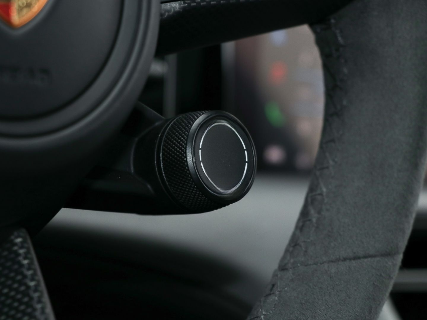 Porsche Taycan Turbo Burmester HA-Lenkung InnoDrive BOSE foto 18