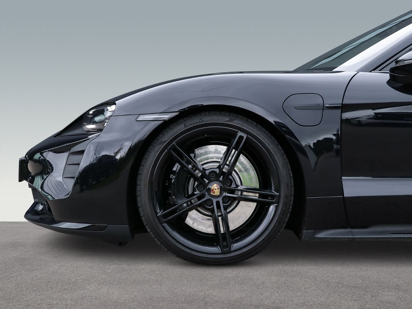 Porsche Taycan Turbo Burmester HA-Lenkung InnoDrive BOSE foto 6