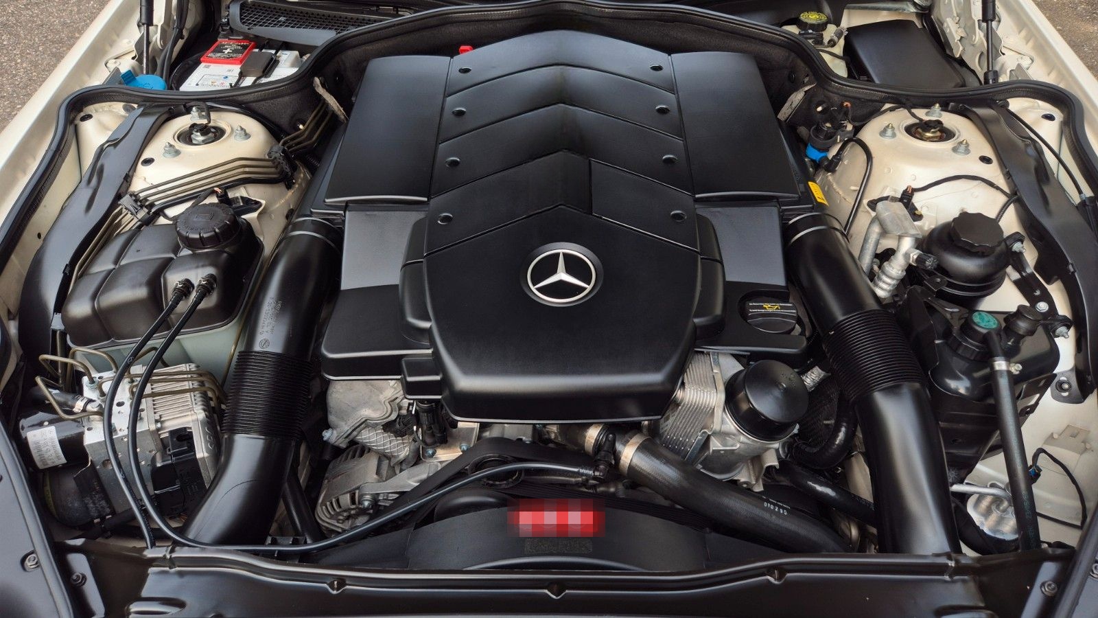 Mercedes-Benz SL500 7G Designo Weißmet. www.fahrwerk-cars.de foto 11