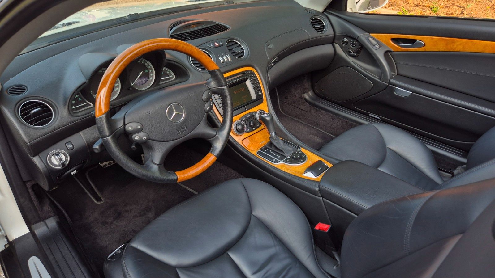 Mercedes-Benz SL500 7G Designo Weißmet. www.fahrwerk-cars.de foto 13