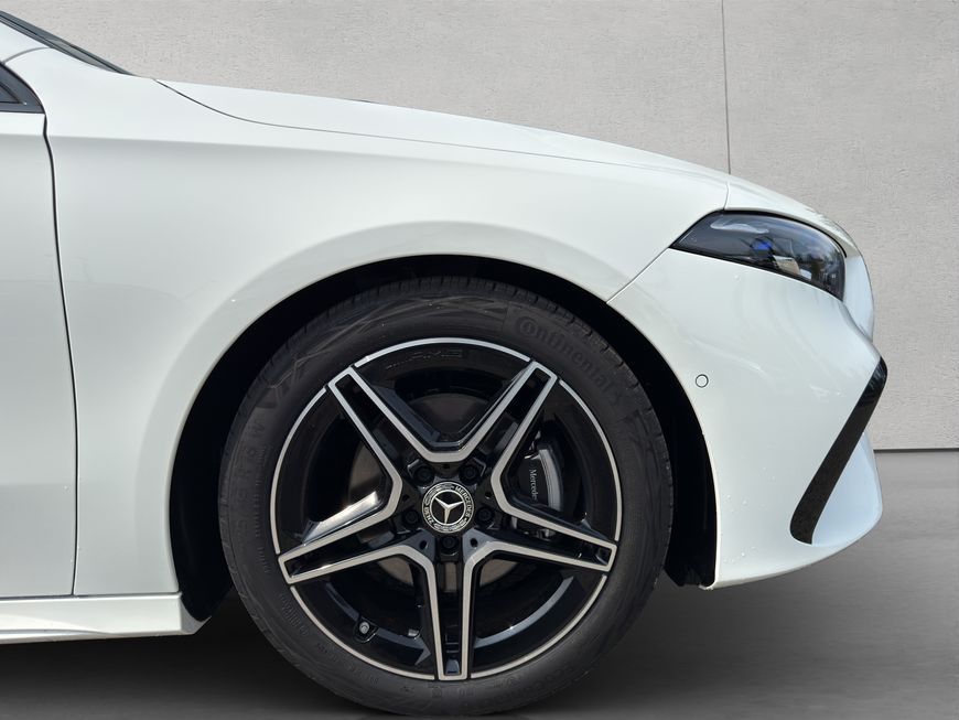 Mercedes-Benz A 200 d AMG Adv+ Standheiz. Multib. Pano foto 21