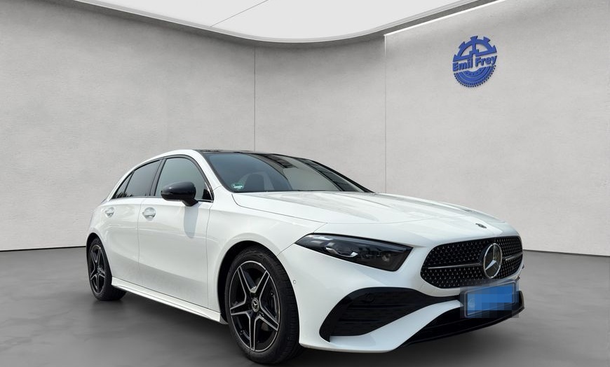 Mercedes-Benz A 200 d AMG Adv+ Standheiz. Multib. Pano foto 7
