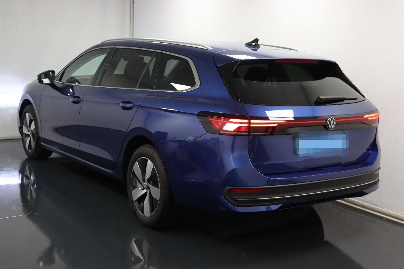 Volkswagen Passat Variant 2.0 TDI DSG Business CarPlay|HUD foto 4